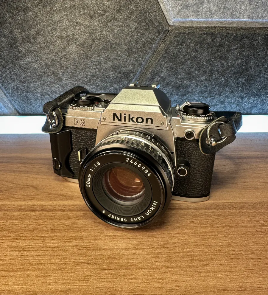 Nikon FG